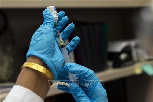 EU kêu gọi đấu tranh chống thông tin sai lệch về vaccine