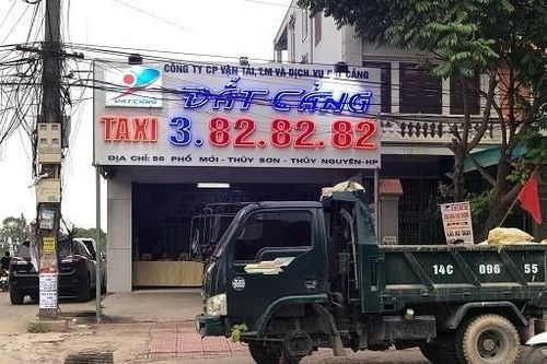 Nghi án thanh tra viên hãng taxi chơi 'trò bẩn'
