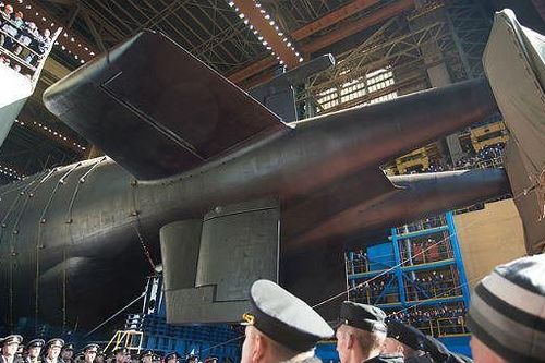 Truyền thông Đức nói về tàu ngầm mang 6 siêu ngư lôi 'đánh bay cả nhóm tàu sân bay' của Nga