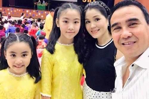 Hai con gái của Quyền Linh không chỉ xinh đẹp mà còn nhiều tài lẻ