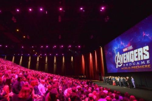 'Avengers: Endgame' lập kỷ lục trên thế giới lẫn Việt Nam