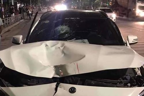 Nạn nhân bị tài xế ô tô Mercedes đâm ở hầm Kim Liên là giáo viên