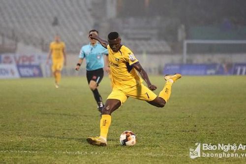 Những cầu thủ nào của SLNA chưa ra sân tại V.League 2019?