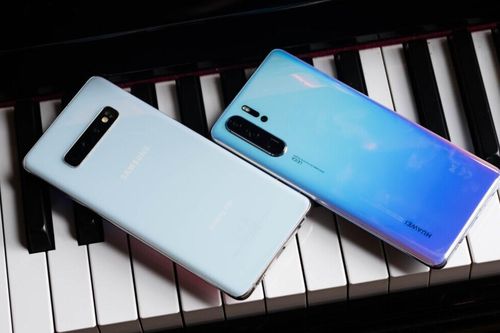 Huawei tiếp đà tăng trưởng trên thị trường smartphone, bám sát Samsung và bỏ xa Apple