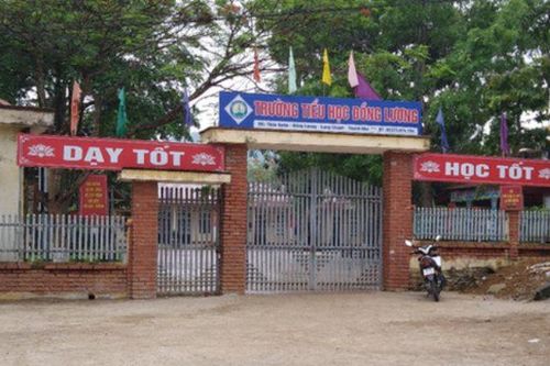 Nam thanh niên nghi 'ngáo đá' xông vào trường đâm tử vong 1 học sinh, 4 người khác cùng cô giáo bị thương