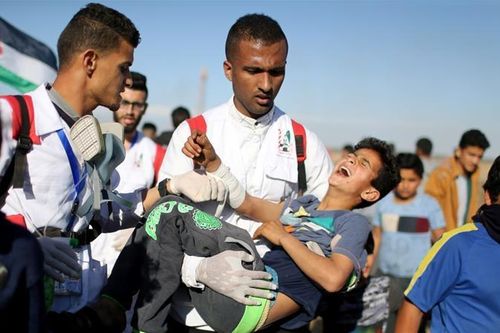 Israel hứng 200 tên lửa bắn từ dải Gaza