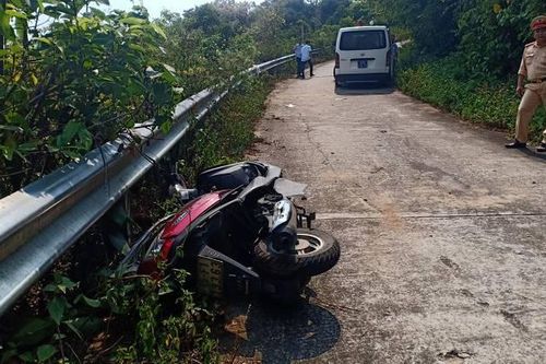 Nữ sinh viên đại học Đà Nẵng tử vong trên đường chạy xe máy lên đỉnh Bàn Cờ tham quan