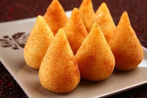 Coxinhas, món ẩm thực đường phố nổi tiếng thế giới của Brazil