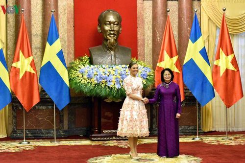 Phó Chủ tịch nước hội đàm với Công chúa kế vị Thụy Điển