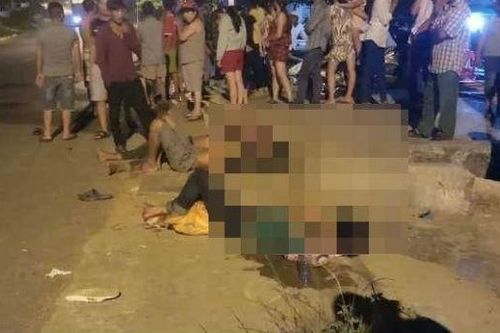 Tông vào chó chạy qua đường, 1 người chết, 2 người trọng thương
