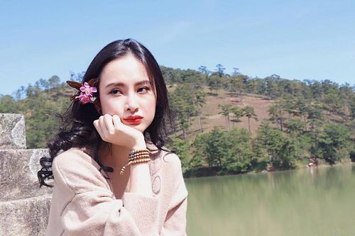 Angela Phương Trinh gây sốc với vẻ ngoài gầy gò, xuống sắc