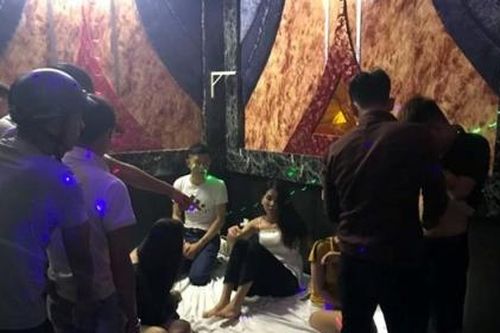 Thừa Thiên – Huế: Phát hiện nhóm thanh niên 'phê' ma túy trong nhà nghỉ