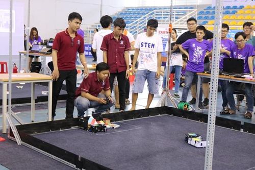 ĐH Nguyễn Tất Thành vô địch cuộc thi VGU Robocon 2019- Battle Mining