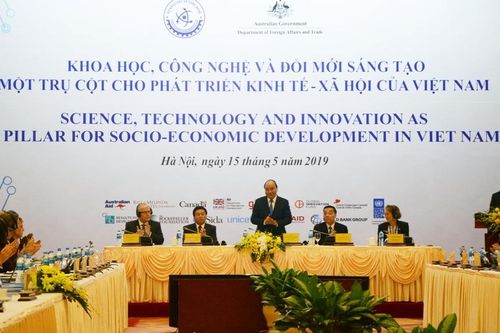 Thủ tướng: Tài nguyên sáng tạo là quý giá nhất