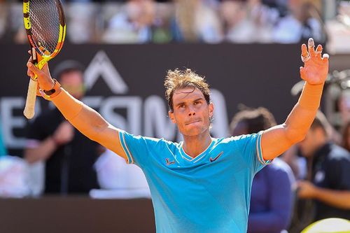 Nadal 'tốc hành' vào bán kết Rome Masters