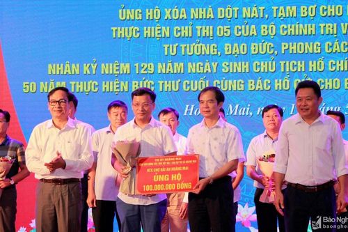 Hơn 4,3 tỷ đồng ủng hộ xóa nhà dột nát, tạm bợ ở thị xã Hoàng Mai