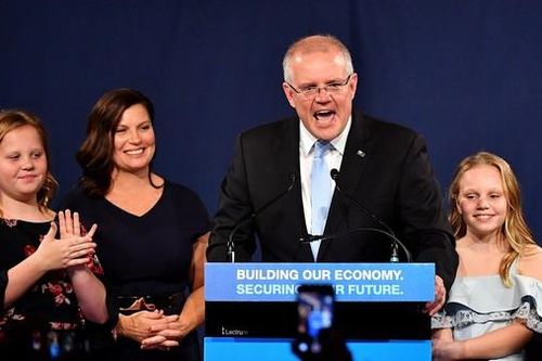 Liên minh cầm quyền Australia thắng cử