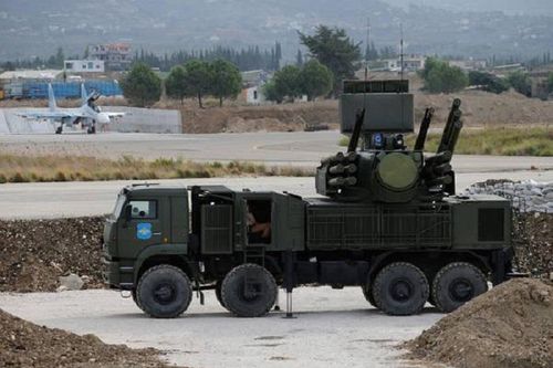 Thánh chiến lại tiếp tục tập kích rockets vào căn cứ Hmeimim, Lattakia