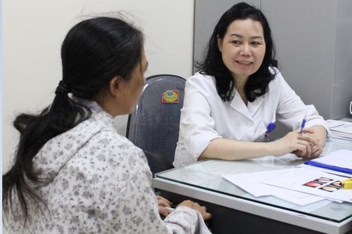 Bị ho có phải kiêng ăn đồ tanh không?
