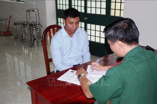 Đồn Biên phòng Cửa khẩu quốc tế Mộc Bài bắt đối tượng bị truy nã đặc biệt