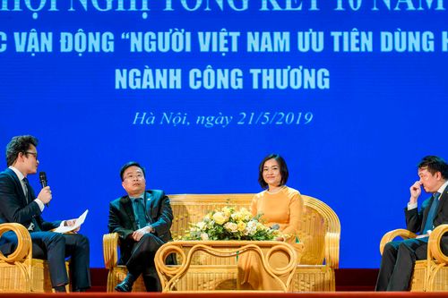 Hàng Việt bước sang chương mới: Chinh phục người Việt