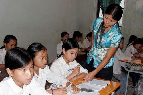 Tạo điều kiện cho giáo viên chủ động, sáng tạo thực hiện chương trình