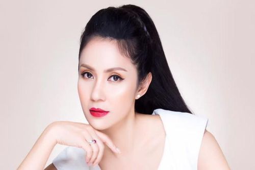 Việt Trinh trải lòng về chuyện ly hôn và làm mẹ đơn thân