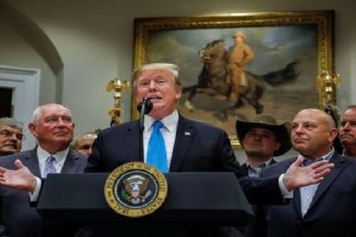Ông Trump lên tiếng về việc đưa thêm quân tới Trung Đông đối phó Iran