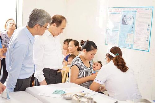 Huế: 1.280 trẻ được tiêm vaccine mới an toàn