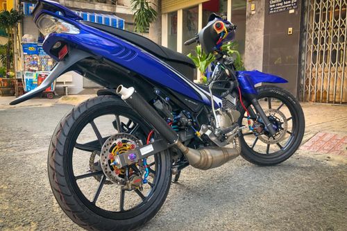 'Ya Z' độ phong cách xe đua hơn 150 triệu của biker Nha Trang
