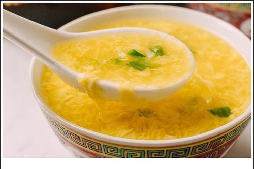 Bí quyết nấu súp trứng cho tuần mới đầy năng lượng
