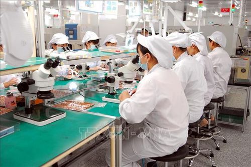 FDI đạt kỷ lục về vốn đầu tư đăng ký trong 5 tháng đầu năm