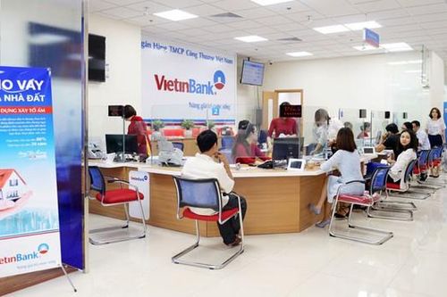 Nhiều nhà băng chờ tăng tín dụng