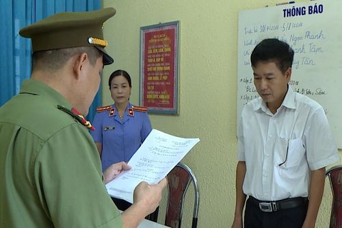 Phó giám đốc Sở GD&ĐT Sơn La khai nâng điểm theo 'chỉ đạo' của sếp