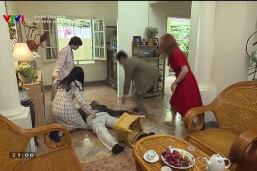 Về nhà đi con tập 34: Ánh Dương tặng ngay cú đá khiến anh rể say xỉn lăn ra