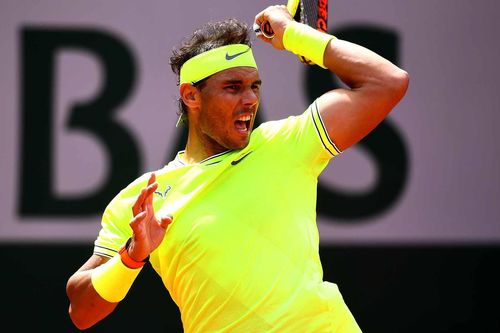 Rafael Nadal và Roger Federer đua nhau 'phô trương sức mạnh'