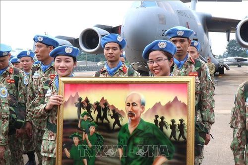 Cơ hội thể hiện vai trò cầu nối mang lại hòa bình cho khu vực và thế giới
