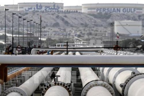 Mỹ dọa trừng phạt bất cứ ai giúp Iran 'né' cấm vận