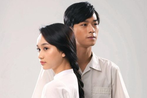 Ai từng dành cả thanh xuân để thầm yêu một người?