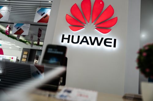 Huawei đang xem xét lại mục tiêu giành ngôi số 1 từ Samsung