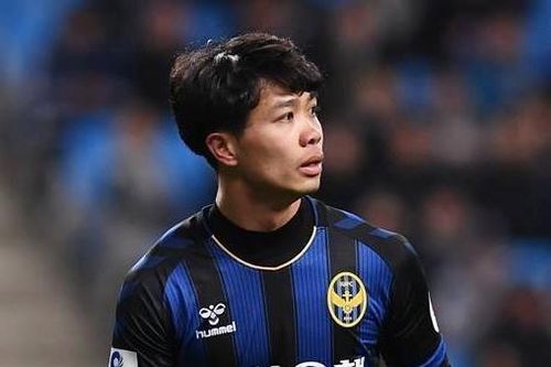 Báo Hàn Quốc giải thích lý do Công Phượng thất bại ở K.League