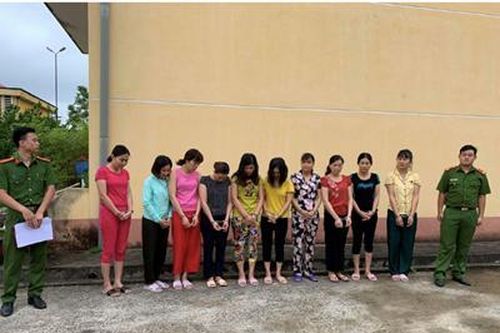 10 kiều nữ xứ Lạng bị bắt khi đang say sưa sát phạt