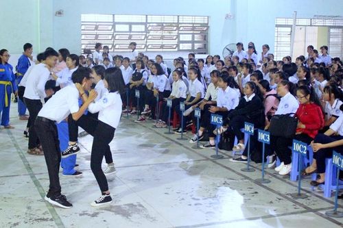 TP.HCM tập huấn kỹ năng tự vệ cho giáo viên thể chất