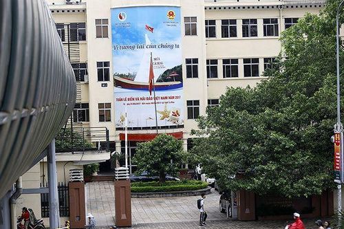 'Ôm' trụ sở cũ tính chuyện xây chung cư cao tầng