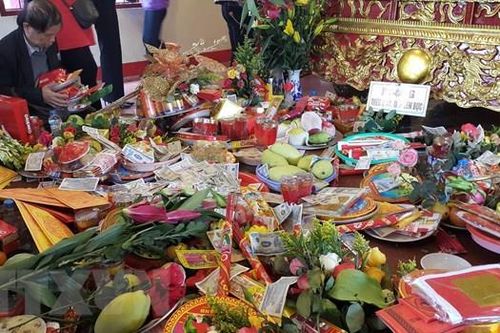 Bộ trưởng Bộ Văn hóa: Chưa có thông tin quan chức đóng góp xây chùa
