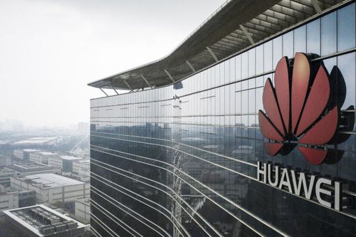 Thị trường smartphone của Huawei sụt giảm trong bối cảnh lệnh cấm vận của Mỹ