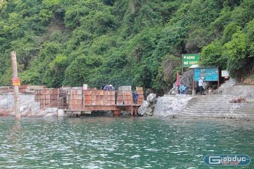 ĐBQH Dương Trung Quốc: Cần nghiêm túc trong vấn đề bảo tồn và phát triển di sản vịnh Hạ Long
