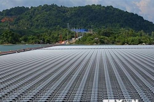 EVN sẽ đưa vào vận hành hơn 30 nhà máy điện Mặt Trời trong tháng 6