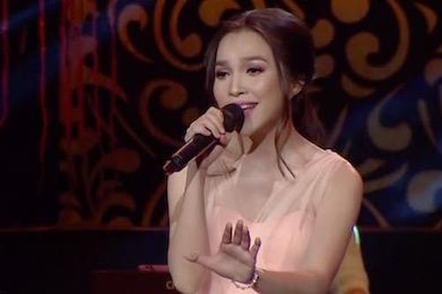 Hiền Thục - hành trình từ ca sĩ nhí đến bà mẹ gợi cảm tuổi U40