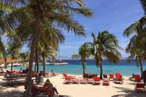 Loạt resort đẹp như mơ ở thiên đường du lịch Curacao